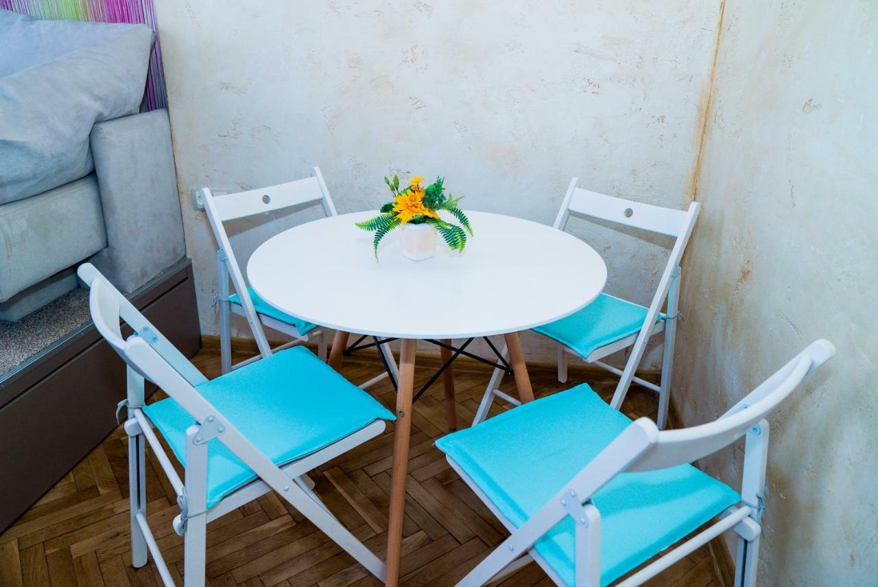 Sofia Central Pretty Apartment Bagian luar foto