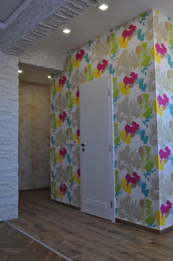 Sofia Central Pretty Apartment Bagian luar foto